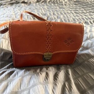 Patricia Nash Cute Tan Leather Crossbody Bag